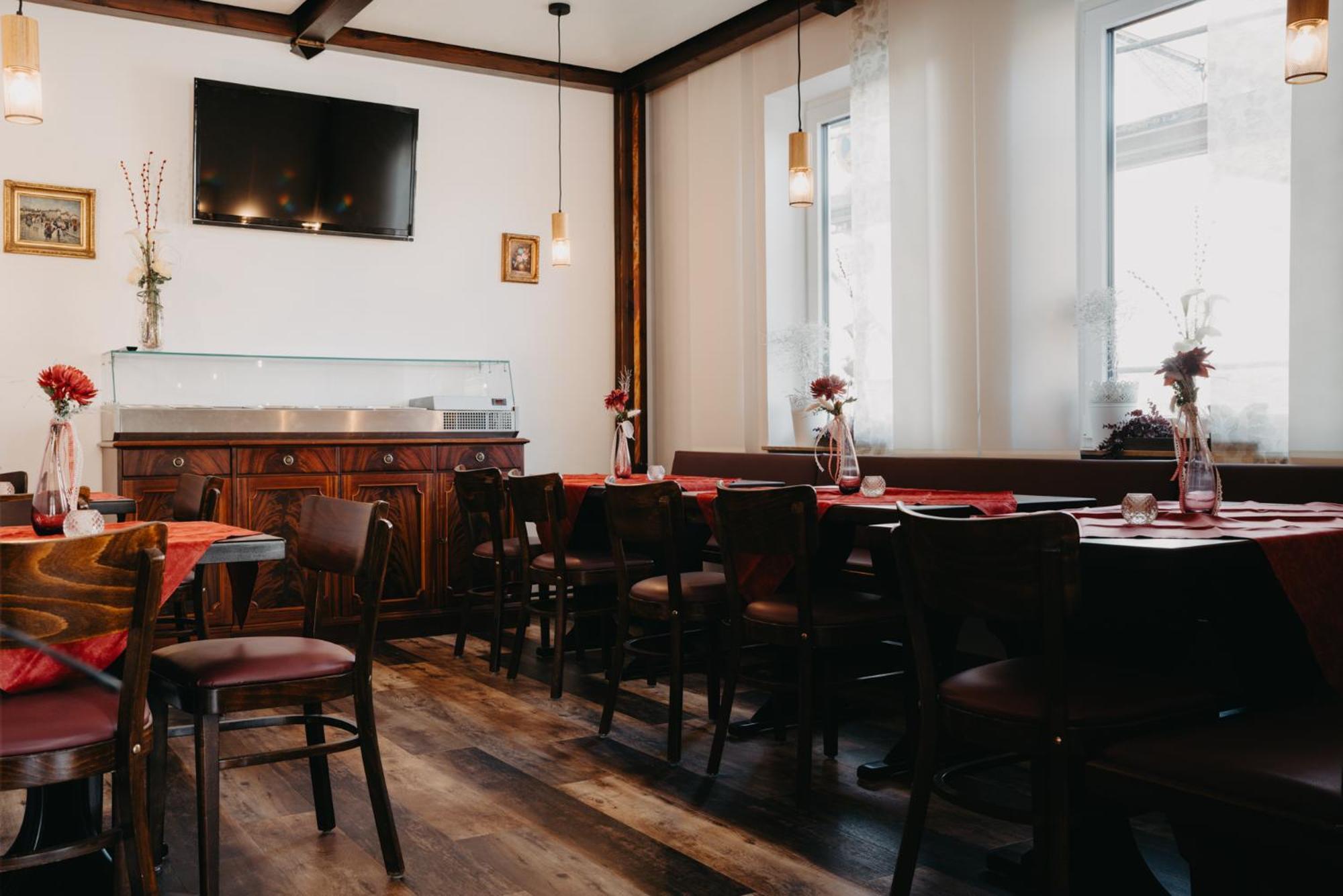 Hotel-Gasthof Zur Krone Waldaschaff Kültér fotó